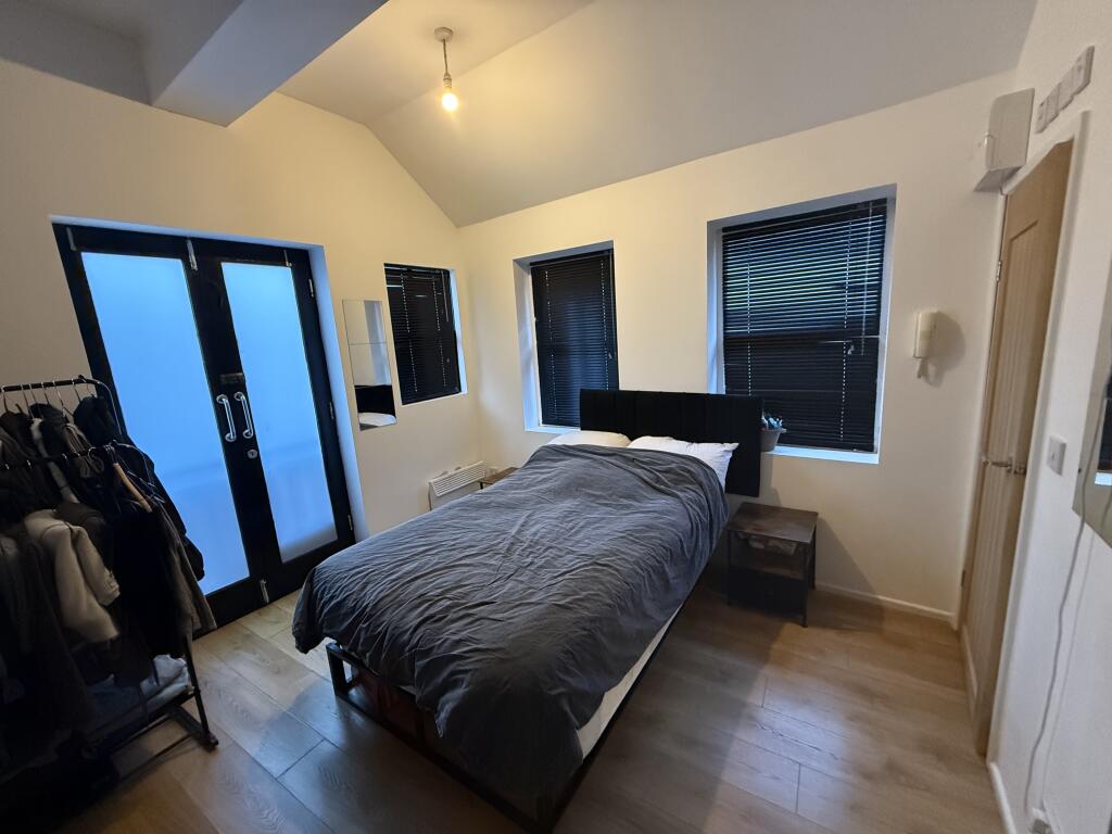 1 bed 1st Floor Flat for rent in Wolverhampton. From Dixons - Wolverhampton