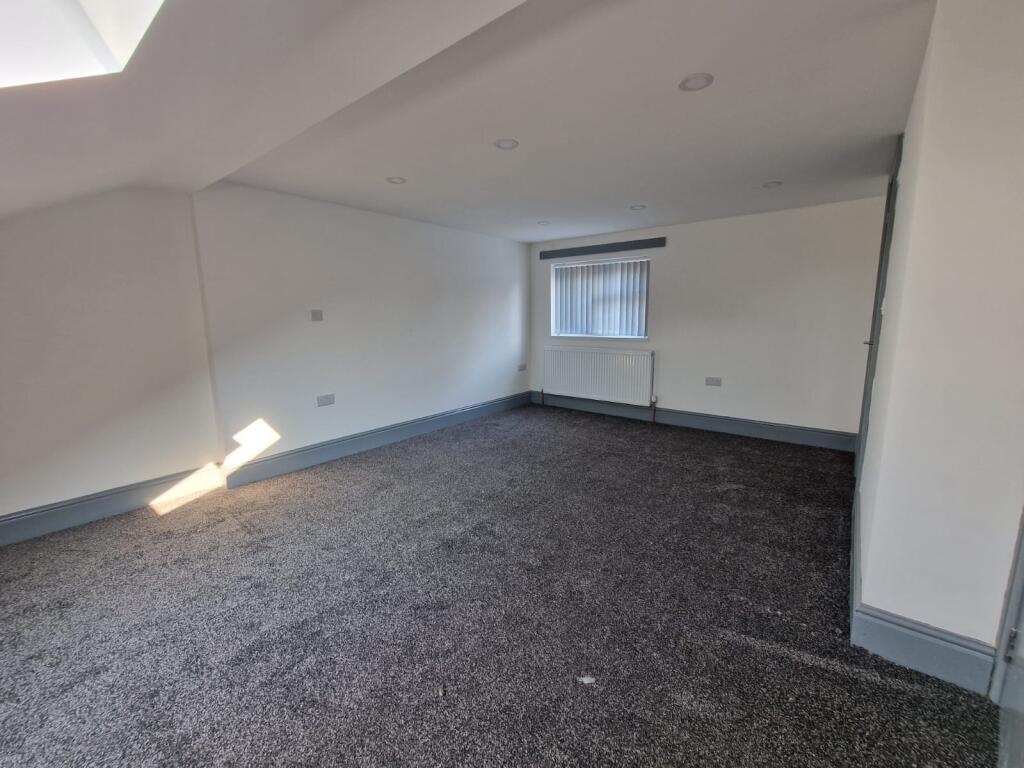 4 bed Detached for rent in Wolverhampton. From Dixons - Wolverhampton