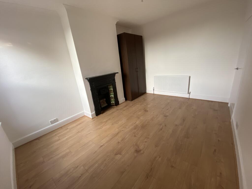 1 bed House Share for rent in Wolverhampton. From Dixons - Wolverhampton