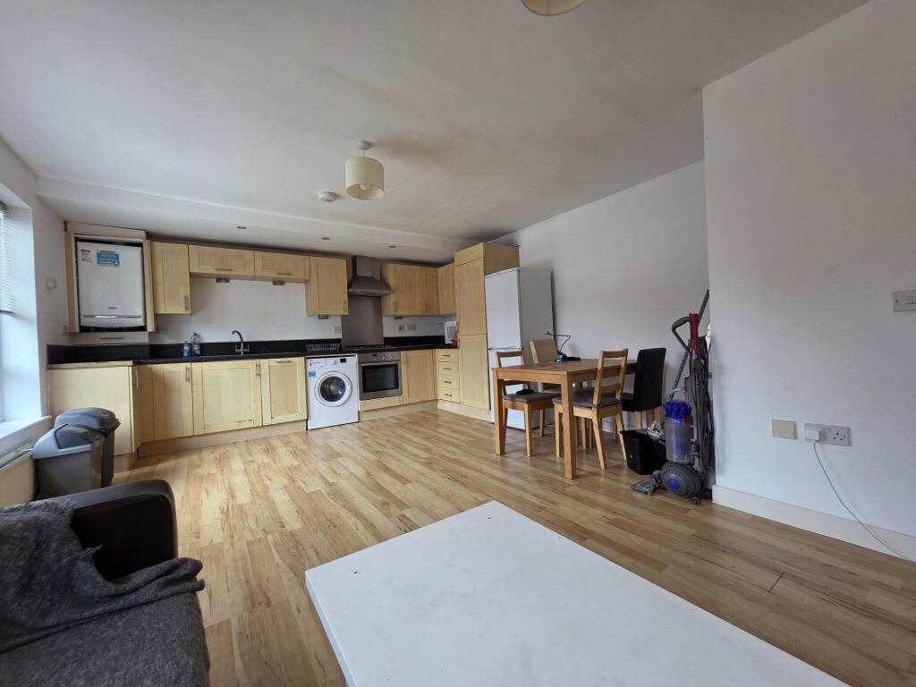 2 bed 1st Floor Flat for rent in Birmingham. From Dixons - Wolverhampton