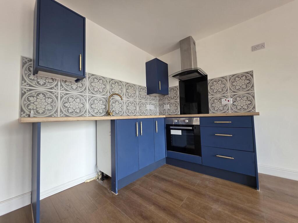 1 bed 1st Floor Flat for rent in Bilston. From Dixons - Wolverhampton 1 bed 1st Floor Flat for rent in Bilston. From Dixons - Wolverhampton