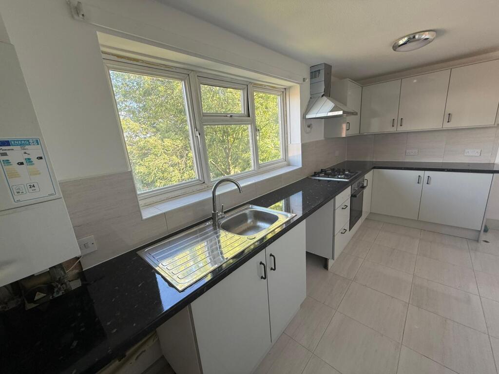 2 bed 1st Floor Flat for rent in Bilston. From Dixons - Wolverhampton 2 bed 1st Floor Flat for rent in Bilston. From Dixons - Wolverhampton