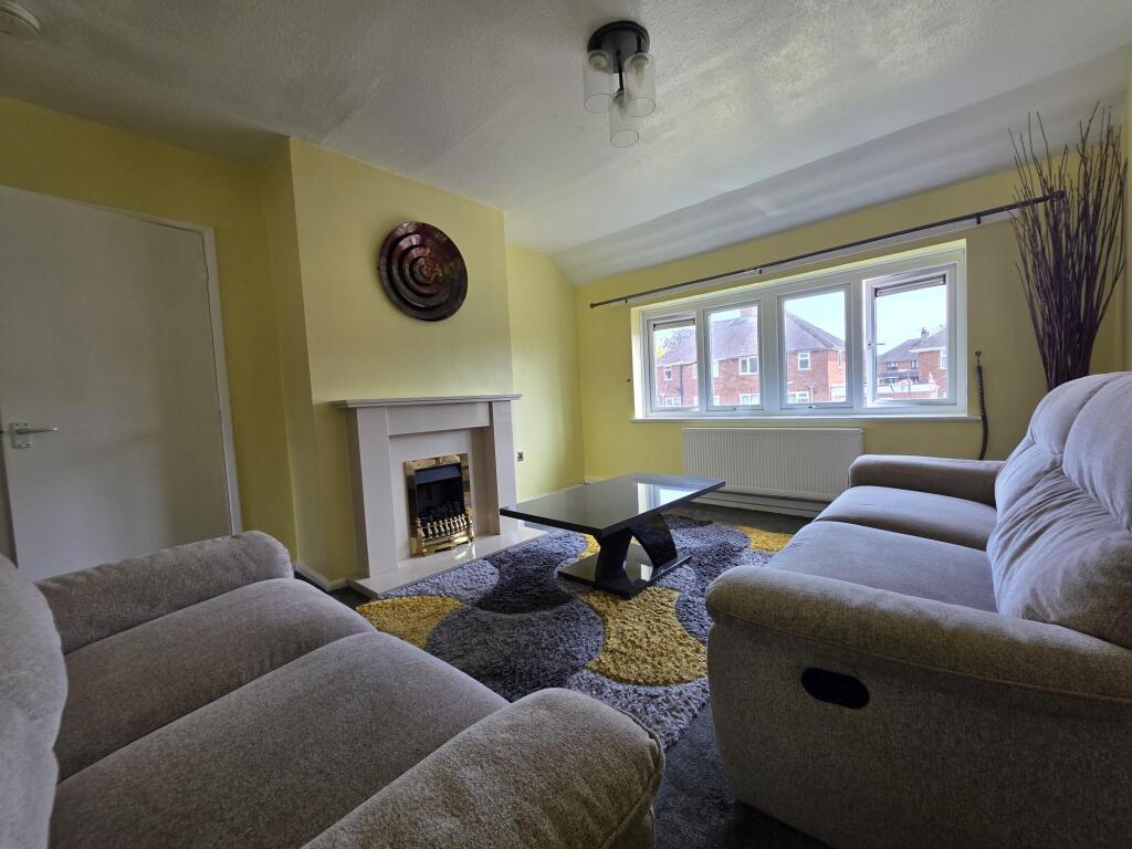 1 bed 1st Floor Flat for rent in Essington. From Dixons - Wolverhampton 1 bed 1st Floor Flat for rent in Essington. From Dixons - Wolverhampton