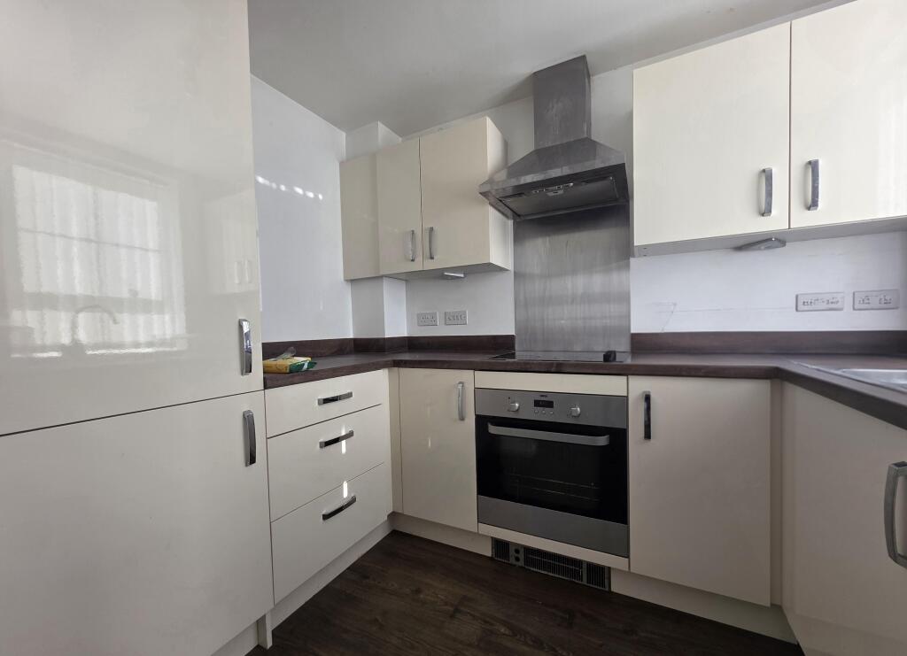 2 bed Detached for rent in Wednesbury. From Dixons - Wolverhampton
