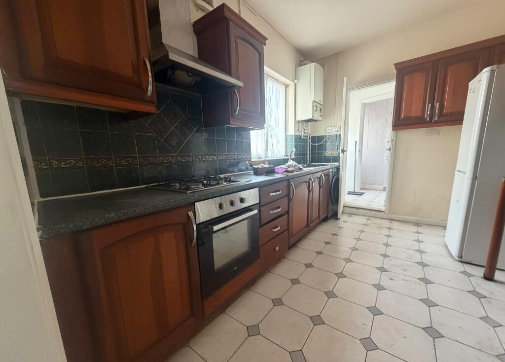3 bed Detached for rent in Bilston. From Dixons - Wolverhampton