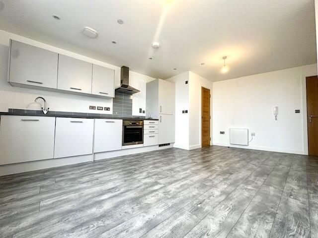 2 bed 1st Floor Flat for rent in Solihull. From Dixons - Yardley