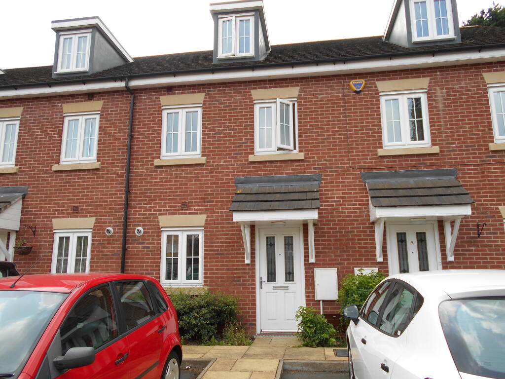 4 bed Detached for rent in Solihull. From Dixons - Yardley 4 bed Detached for rent in Solihull. From Dixons - Yardley