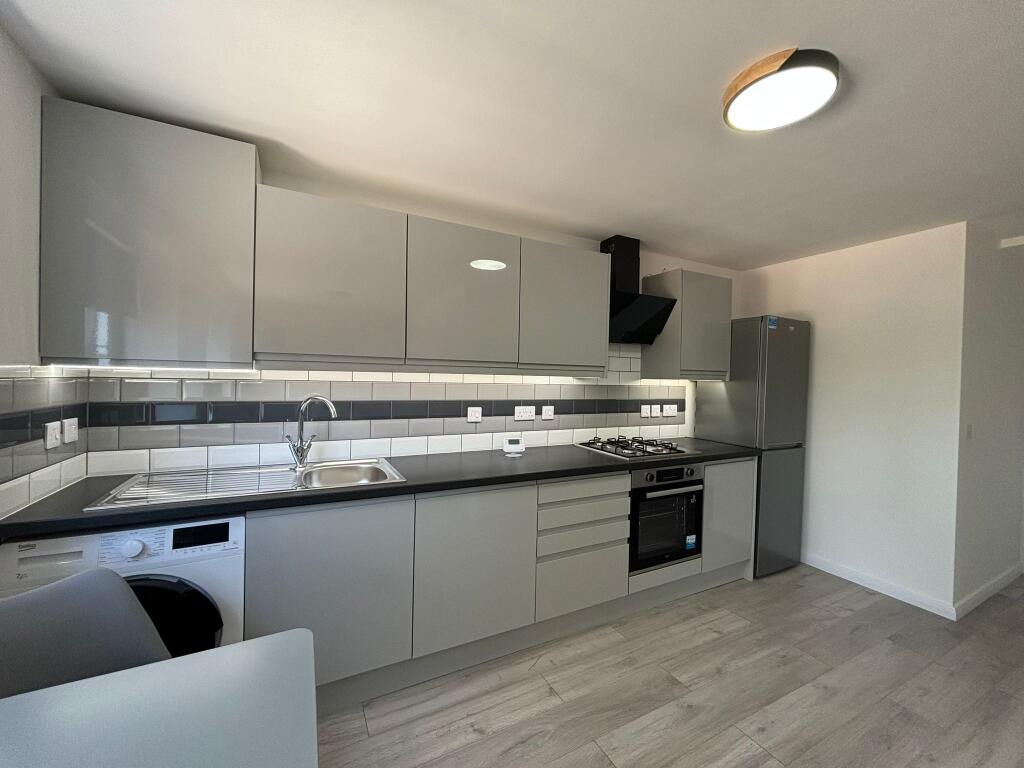 1 bed 1st Floor Flat for rent in Solihull. From Dixons - Yardley