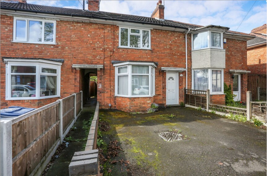 3 bed Detached for rent in Major's Green. From Dixons - Yardley