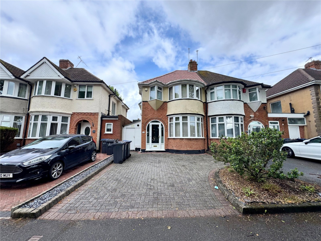 3 bed Detached for rent in Bickenhill. From Dixons - Yardley