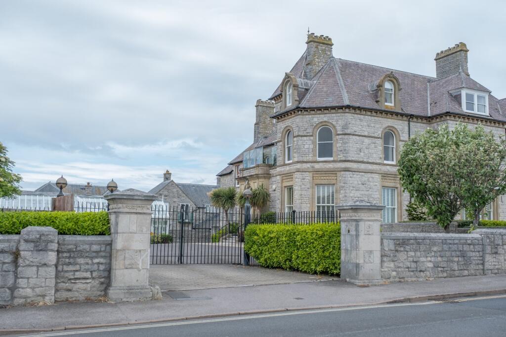 2 bed Apartment for rent in Weymouth. From DOMVS - Dorchester