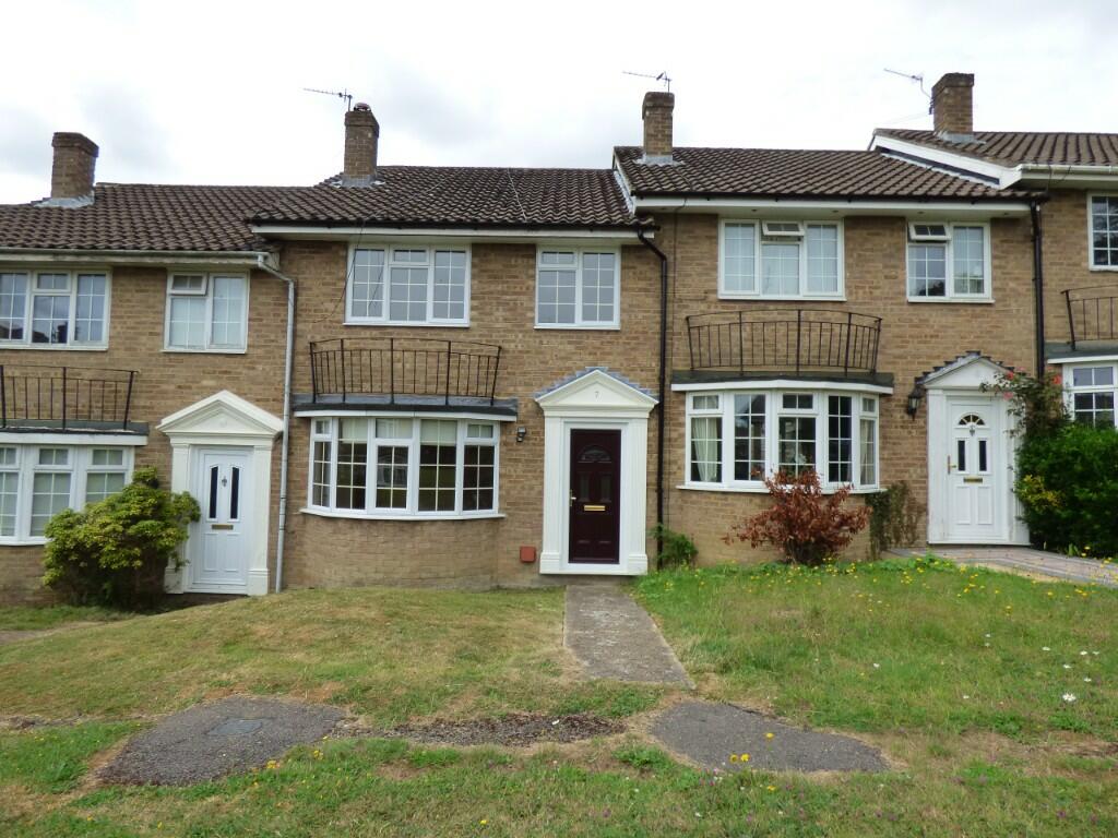 3 bed Mid Terraced House for rent in Uckfield. From Duke Letting - Uckfield