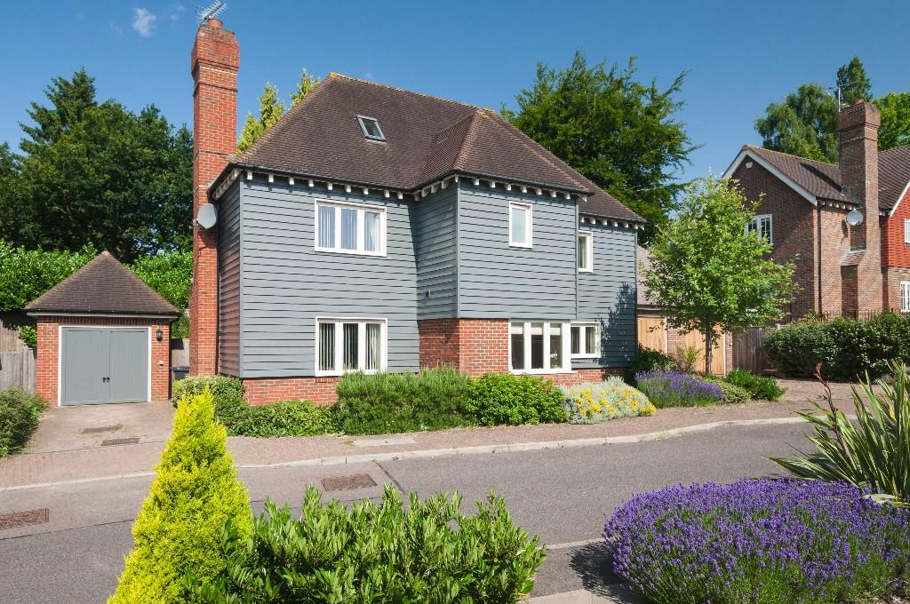4 bed Detached for rent in Uckfield. From Duke Letting - Uckfield 4 bed Detached for rent in Uckfield. From Duke Letting - Uckfield