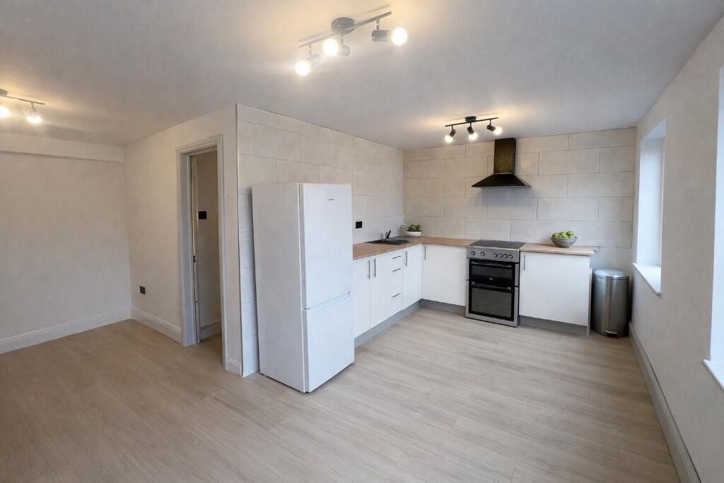 1 bed 1st Floor Flat for rent in Pembury. From Duke Letting - Uckfield