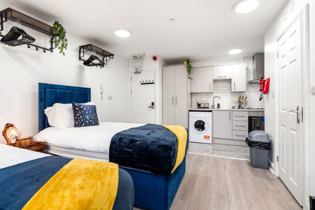 0 bed Studio for rent in Headley Heath. From Easy Lettings (Birmingham) Ltd - Birmingham