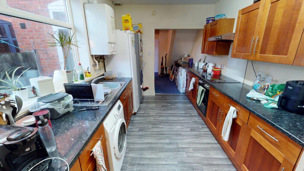 7 bed Detached for rent in Birmingham. From Easy Lettings (Birmingham) Ltd - Birmingham