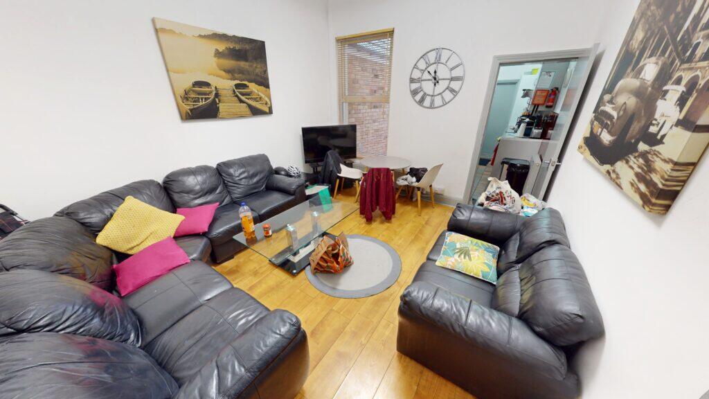 5 bed Detached for rent in Birmingham. From Easy Lettings (Birmingham) Ltd - Birmingham