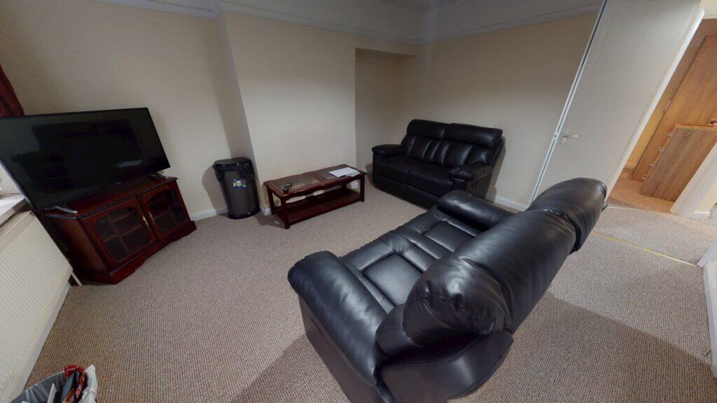 4 bed Detached for rent in Birmingham. From Easy Lettings (Birmingham) Ltd - Birmingham