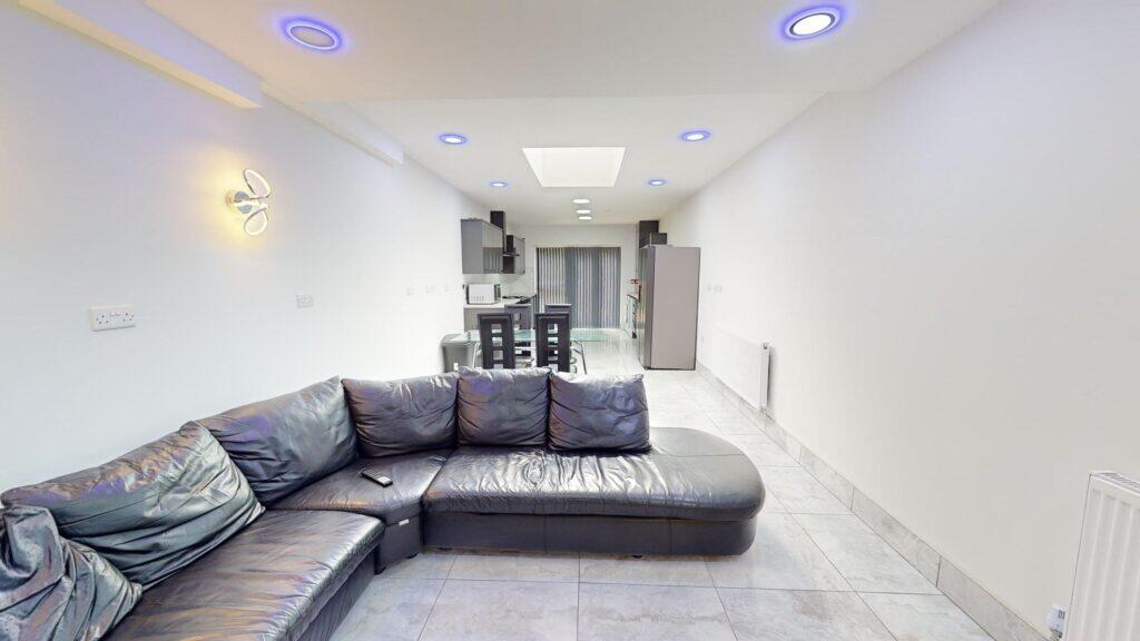 5 bed Detached for rent in Birmingham. From Easy Lettings (Birmingham) Ltd - Birmingham