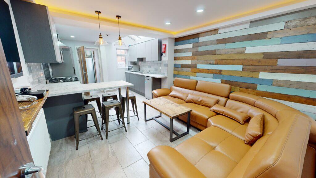 6 bed Detached for rent in Birmingham. From Easy Lettings (Birmingham) Ltd - Birmingham
