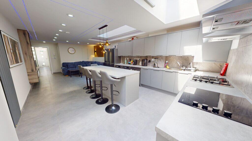 6 bed Detached for rent in Birmingham. From Easy Lettings (Birmingham) Ltd - Birmingham 6 bed Detached for rent in Birmingham. From Easy Lettings (Birmingham) Ltd - Birmingham
