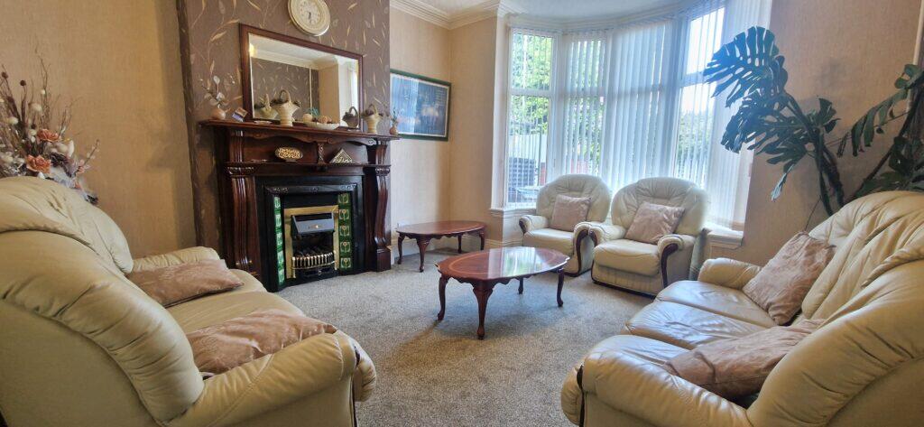 3 bed Detached for rent in Birmingham. From Easy Lettings (Birmingham) Ltd - Birmingham 3 bed Detached for rent in Birmingham. From Easy Lettings (Birmingham) Ltd - Birmingham