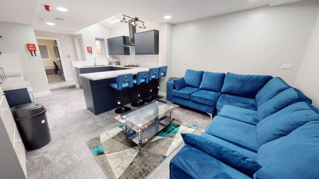6 bed Detached for rent in Birmingham. From Easy Lettings (Birmingham) Ltd - Birmingham 6 bed Detached for rent in Birmingham. From Easy Lettings (Birmingham) Ltd - Birmingham