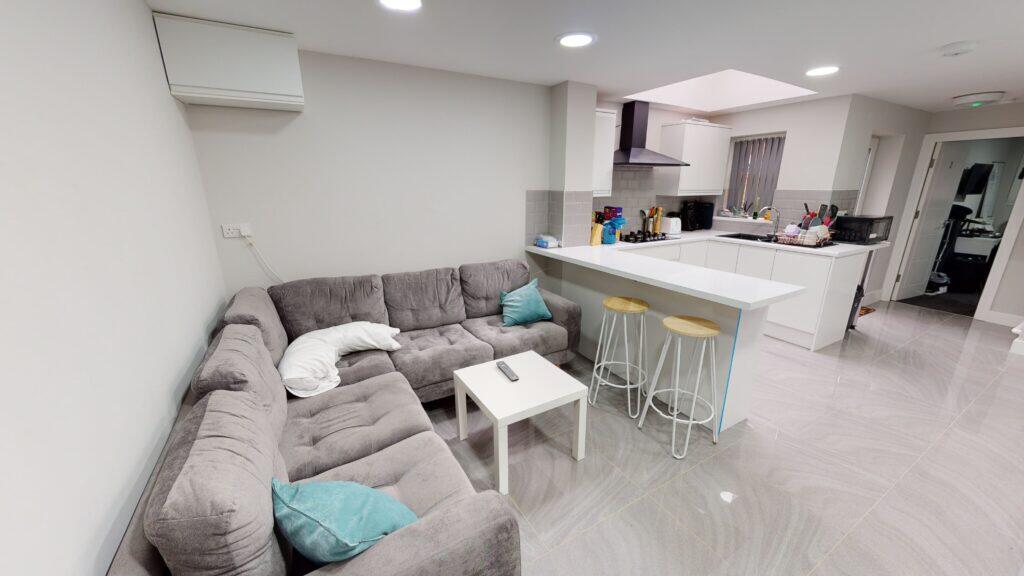 6 bed Detached for rent in Birmingham. From Easy Lettings (Birmingham) Ltd - Birmingham