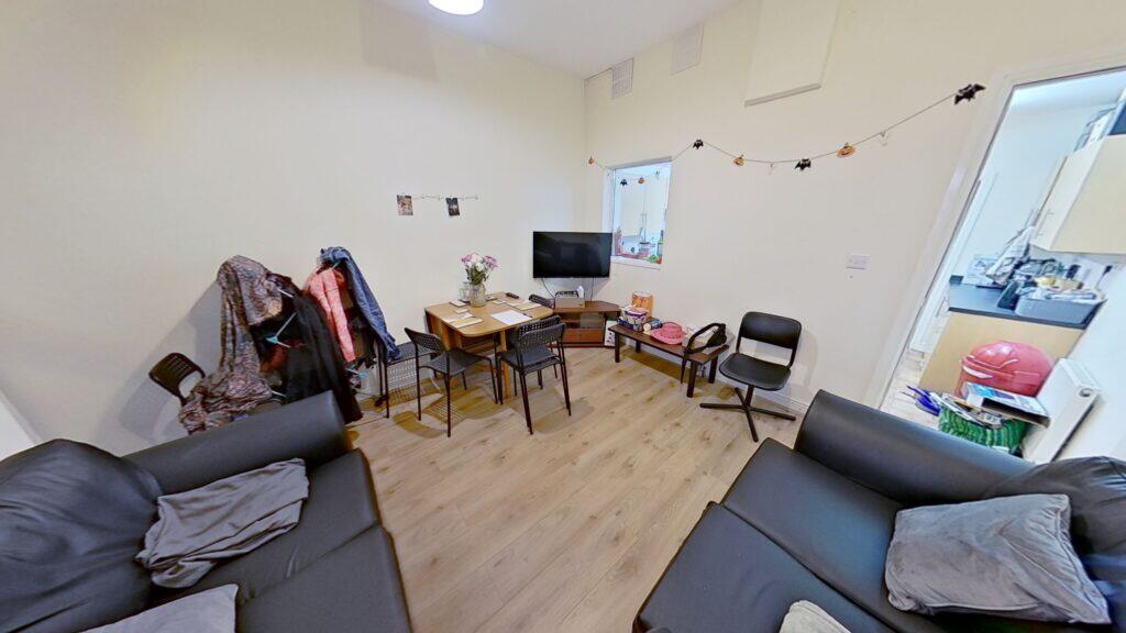 5 bed Detached for rent in Birmingham. From Easy Lettings (Birmingham) Ltd - Birmingham