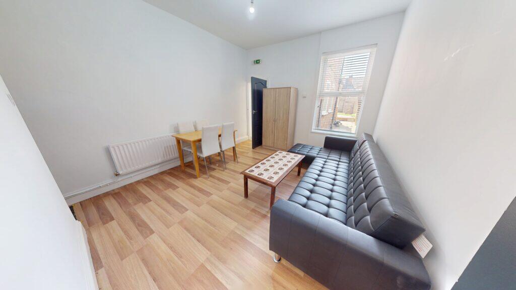 4 bed Detached for rent in Birmingham. From Easy Lettings (Birmingham) Ltd - Birmingham 4 bed Detached for rent in Birmingham. From Easy Lettings (Birmingham) Ltd - Birmingham