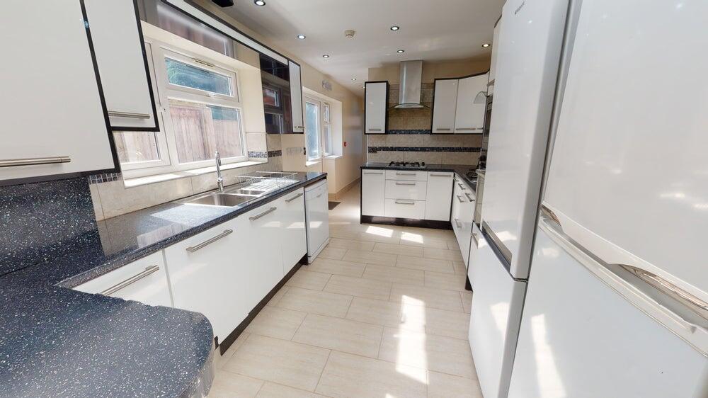 7 bed Detached for rent in Birmingham. From Easy Lettings (Birmingham) Ltd - Birmingham