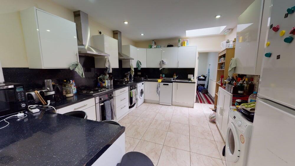7 bed Detached for rent in Birmingham. From Easy Lettings (Birmingham) Ltd - Birmingham 7 bed Detached for rent in Birmingham. From Easy Lettings (Birmingham) Ltd - Birmingham