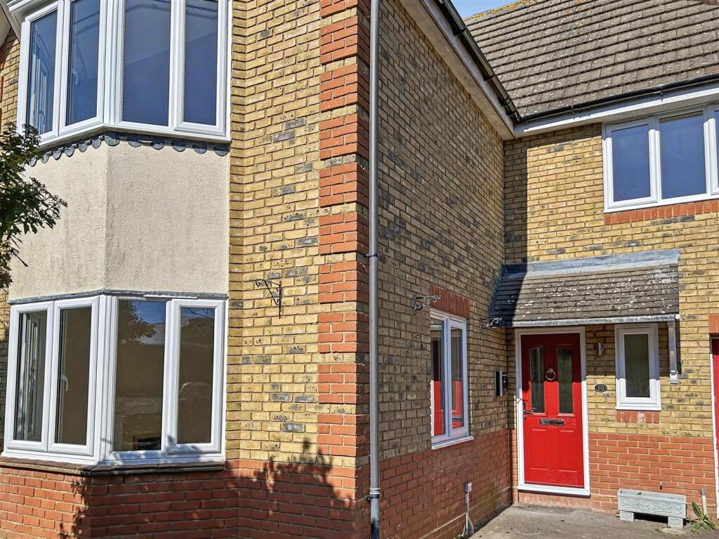 4 bed Detached for rent in Braintree. From Elwell Taylor - Chelmsford 4 bed Detached for rent in Braintree. From Elwell Taylor - Chelmsford