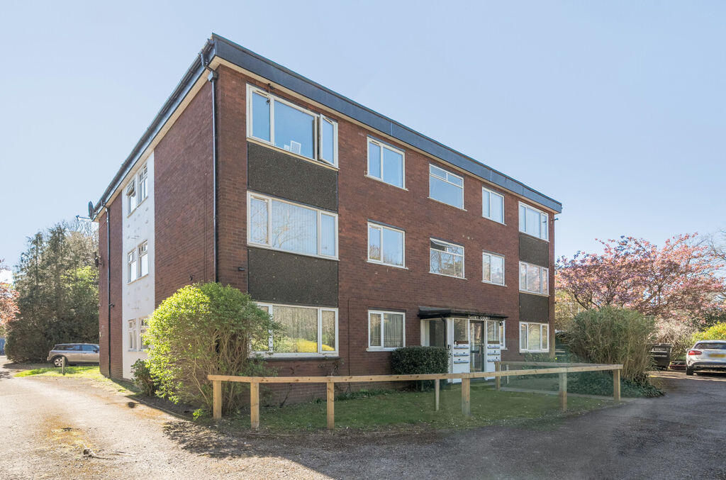 1 bed 1st Floor Flat for rent in Croydon. From Frost Estate Agents