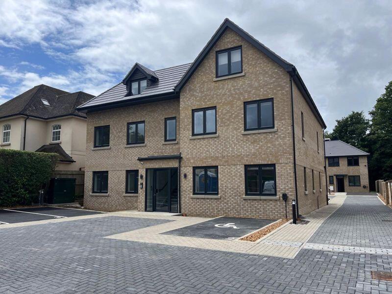 1 bed 1st Floor Flat for rent in . From Frost Estate Agents
