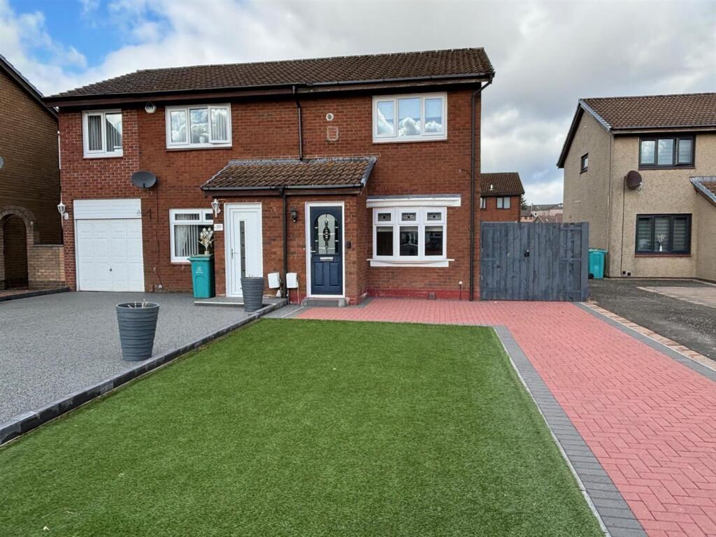 2 bed End of Terrace for rent in Holytown. From Empire Property - Wishaw