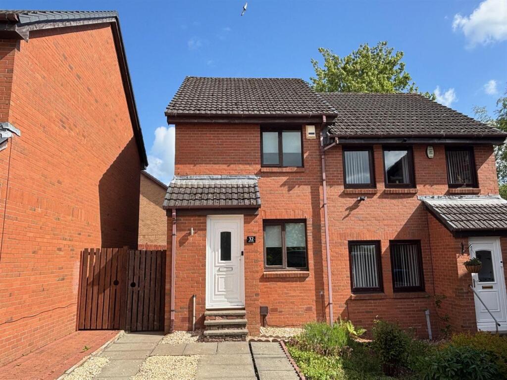 2 bed Semi Detached for rent in Motherwell. From Empire Property - Wishaw