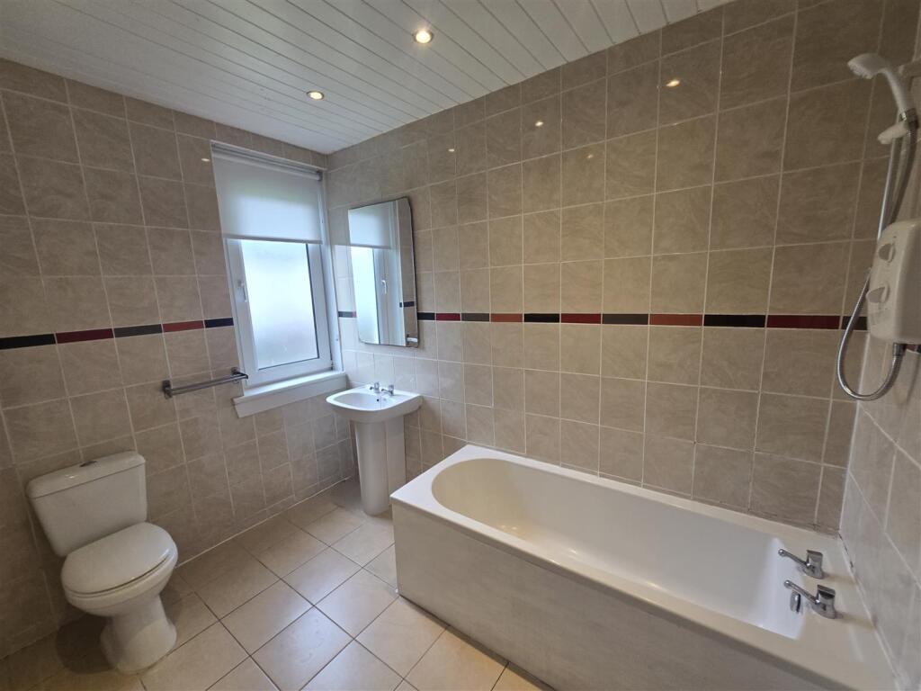2 bed 1st Floor Flat for rent in Wishaw. From Empire Property - Wishaw 2 bed 1st Floor Flat for rent in Wishaw. From Empire Property - Wishaw