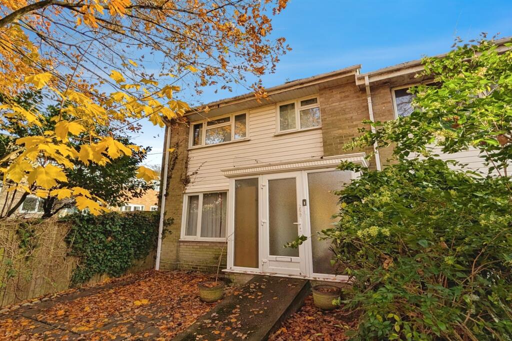 3 bed End of Terrace for rent in Rownhams. From Enfields - Southampton