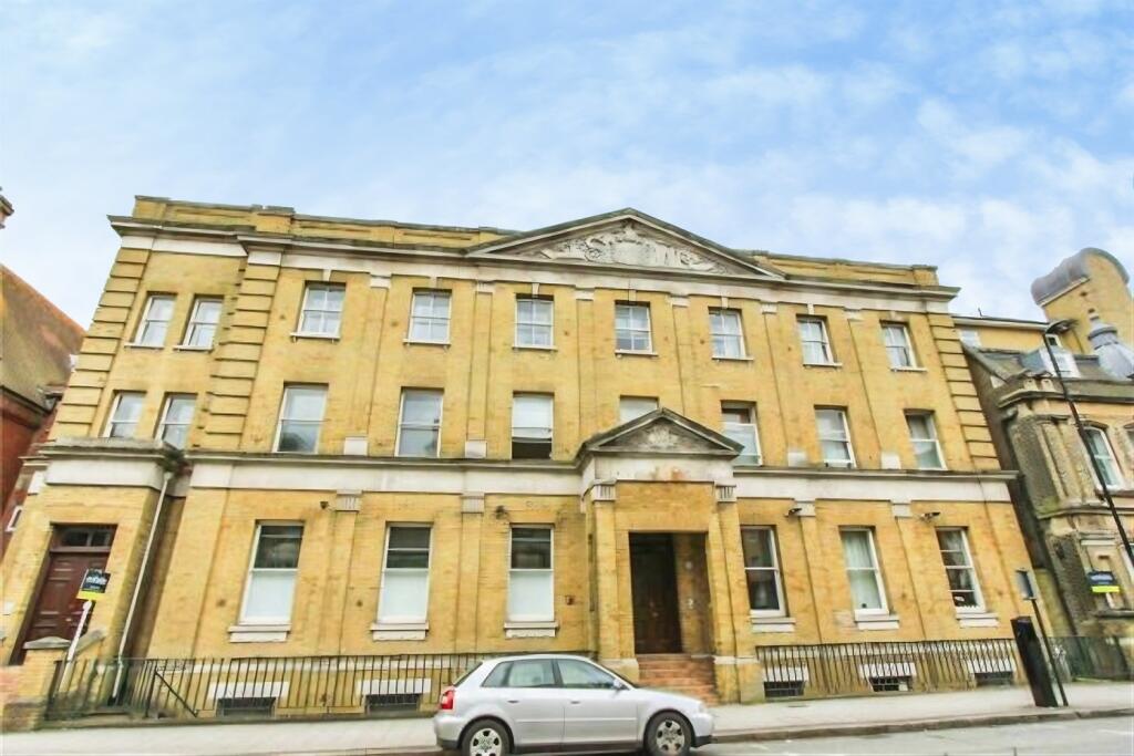 2 bed 1st Floor Flat for rent in Southampton. From Enfields - Southampton