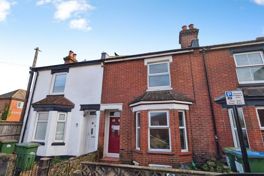 3 bed Detached for rent in Southampton. From Enfields - Southampton