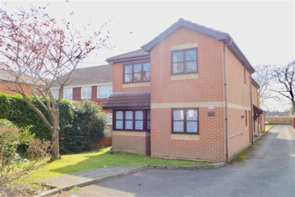 1 bed 1st Floor Flat for rent in Rownhams. From Enfields - Southampton 1 bed 1st Floor Flat for rent in Rownhams. From Enfields - Southampton