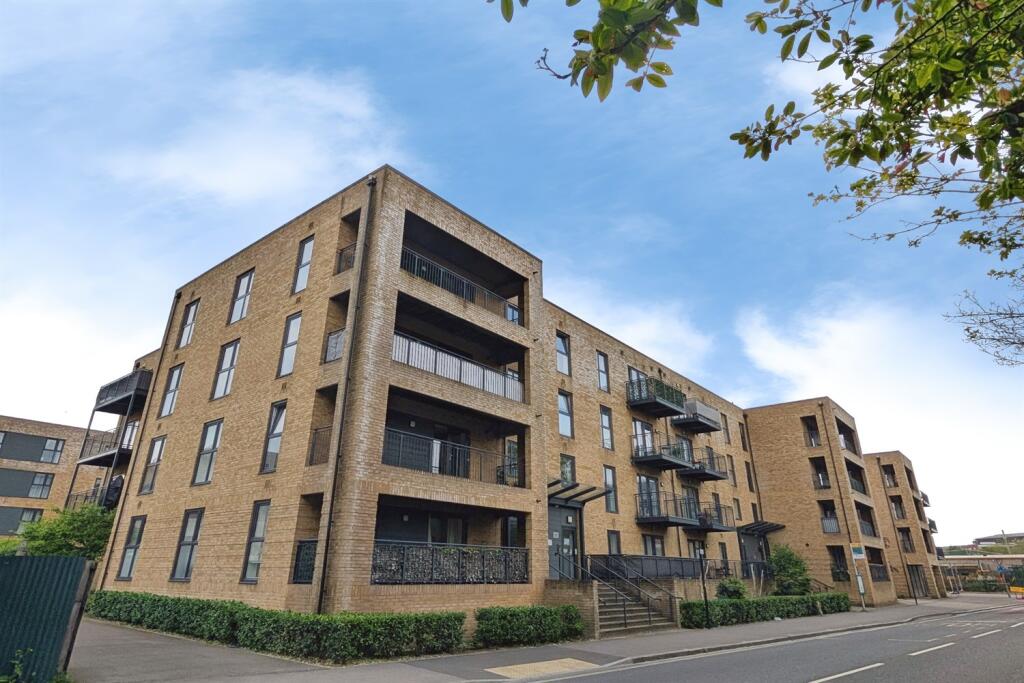2 bed Apartment for rent in Southampton. From Enfields - Southampton