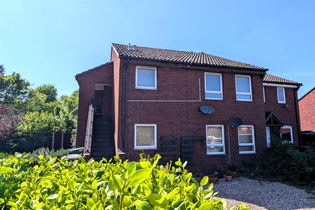 1 bed 1st Floor Flat for rent in Eastleigh. From Enfields - Southampton 1 bed 1st Floor Flat for rent in Eastleigh. From Enfields - Southampton