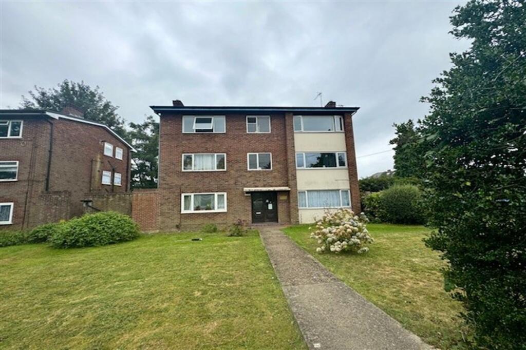 1 bed 1st Floor Flat for rent in Hedge End. From Enfields - Southampton