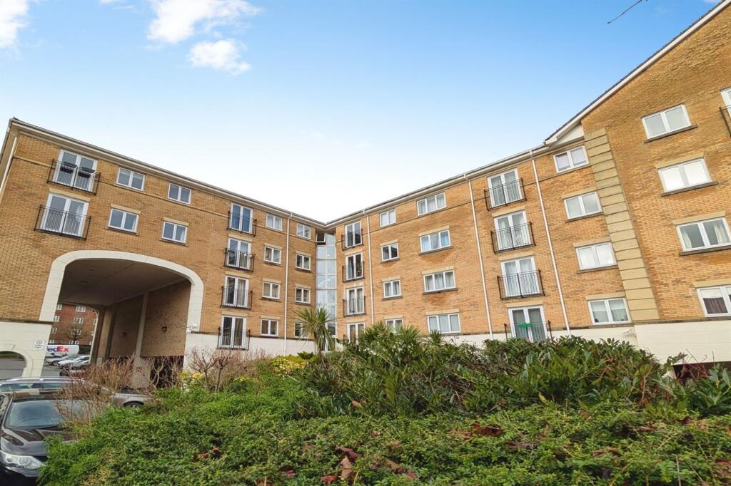 2 bed 1st Floor Flat for rent in Southampton. From Enfields - Southampton