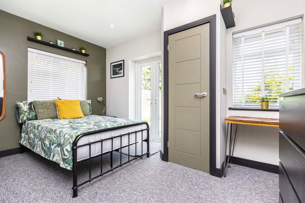 4 bed Studio for rent in Southampton. From Enfields - Southampton 4 bed Studio for rent in Southampton. From Enfields - Southampton