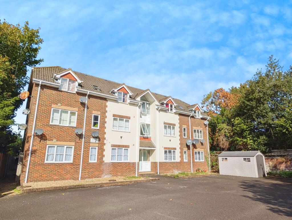 1 bed 1st Floor Flat for rent in Southampton. From Enfields - Southampton