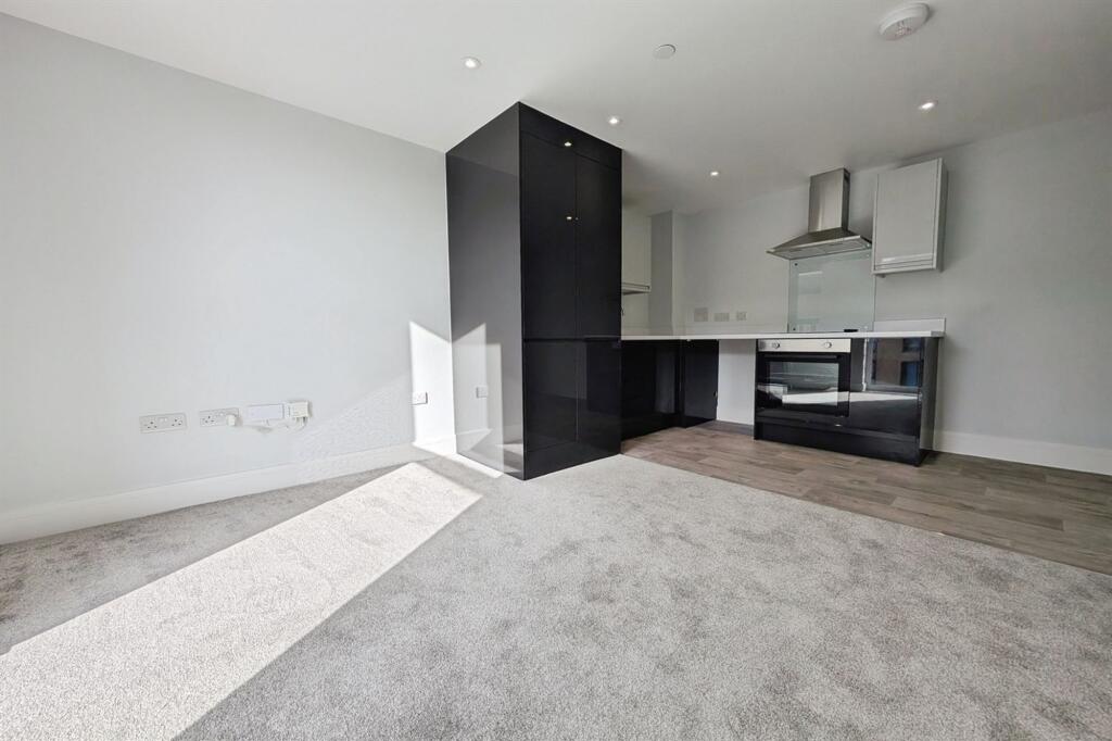 1 bed 1st Floor Flat for rent in Southampton. From Enfields - Southampton