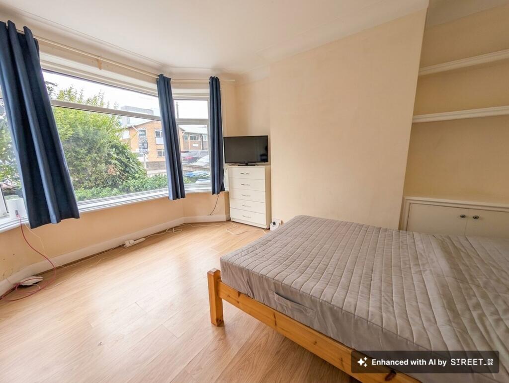 1 bed House Share for rent in Rownhams. From Enfields - Southampton